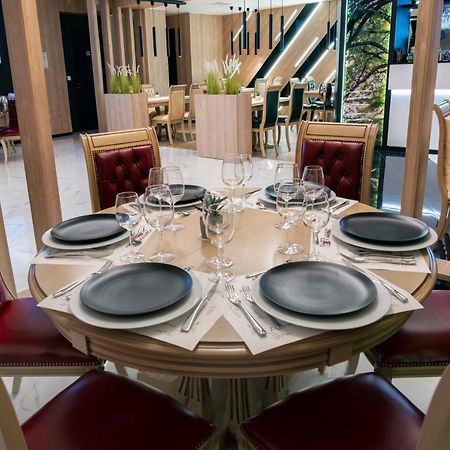 Family Hotel Business Club Shumen Luaran gambar